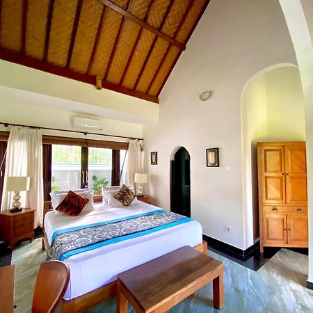 Puri Ayu Hotel Canggu Eksteriør billede