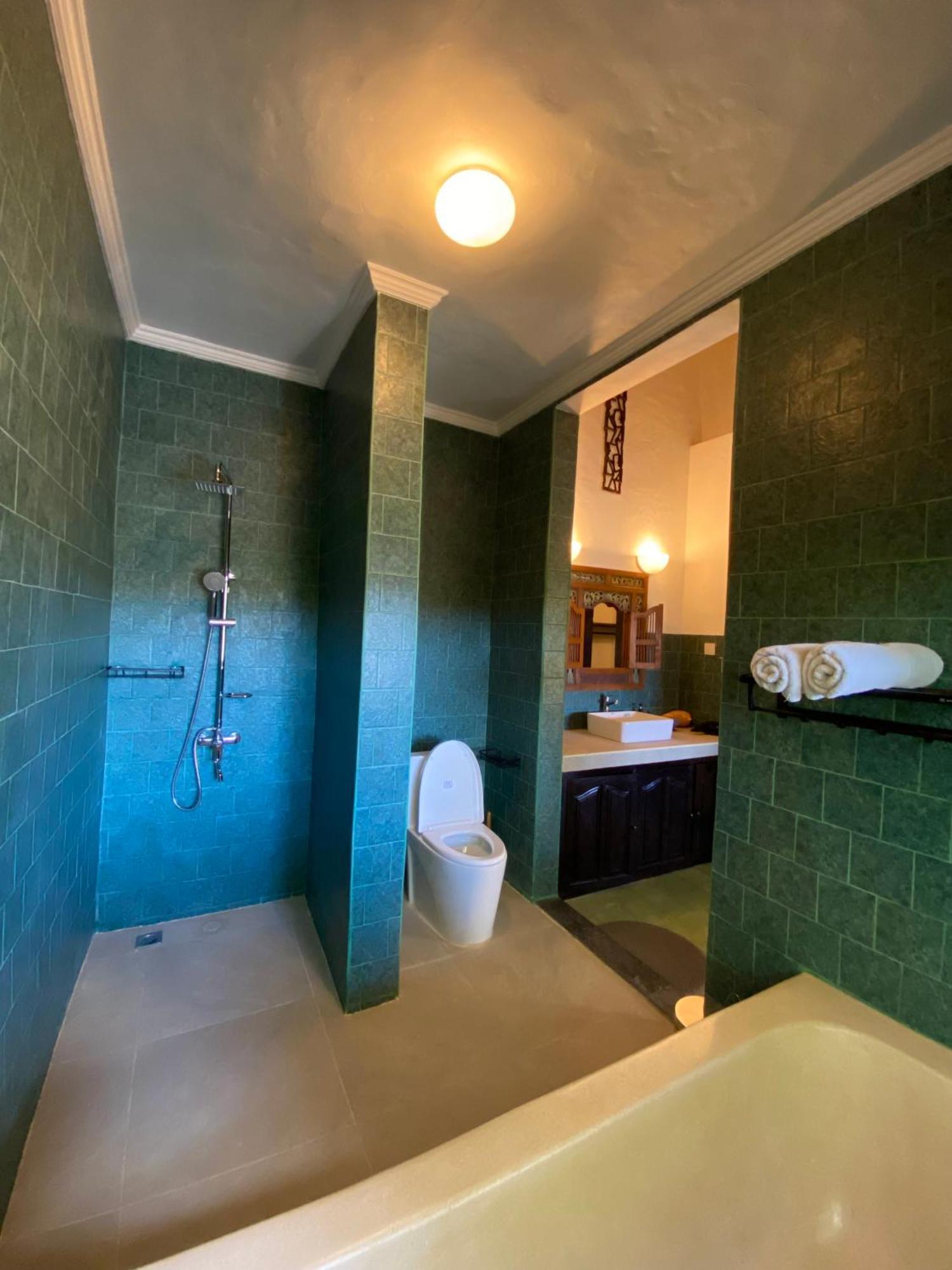 Puri Ayu Hotel Canggu Eksteriør billede