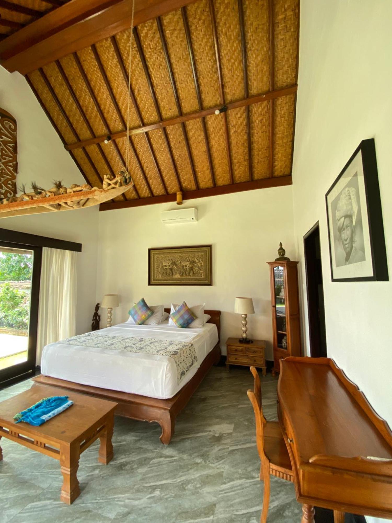 Puri Ayu Hotel Canggu Eksteriør billede