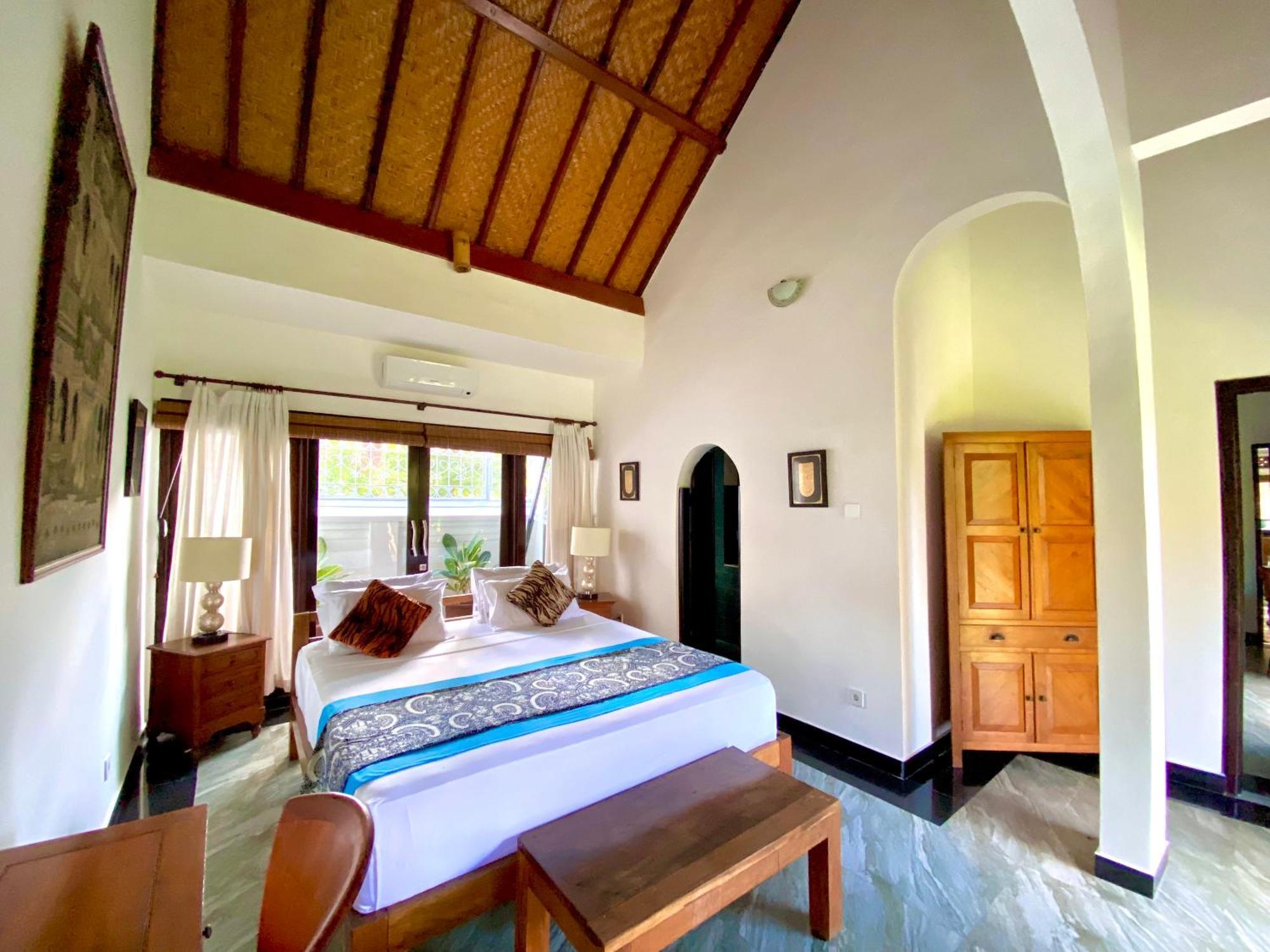 Puri Ayu Hotel Canggu Eksteriør billede