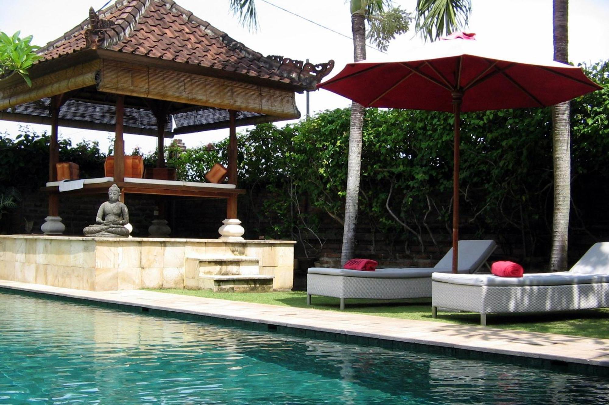 Puri Ayu Hotel Canggu Eksteriør billede
