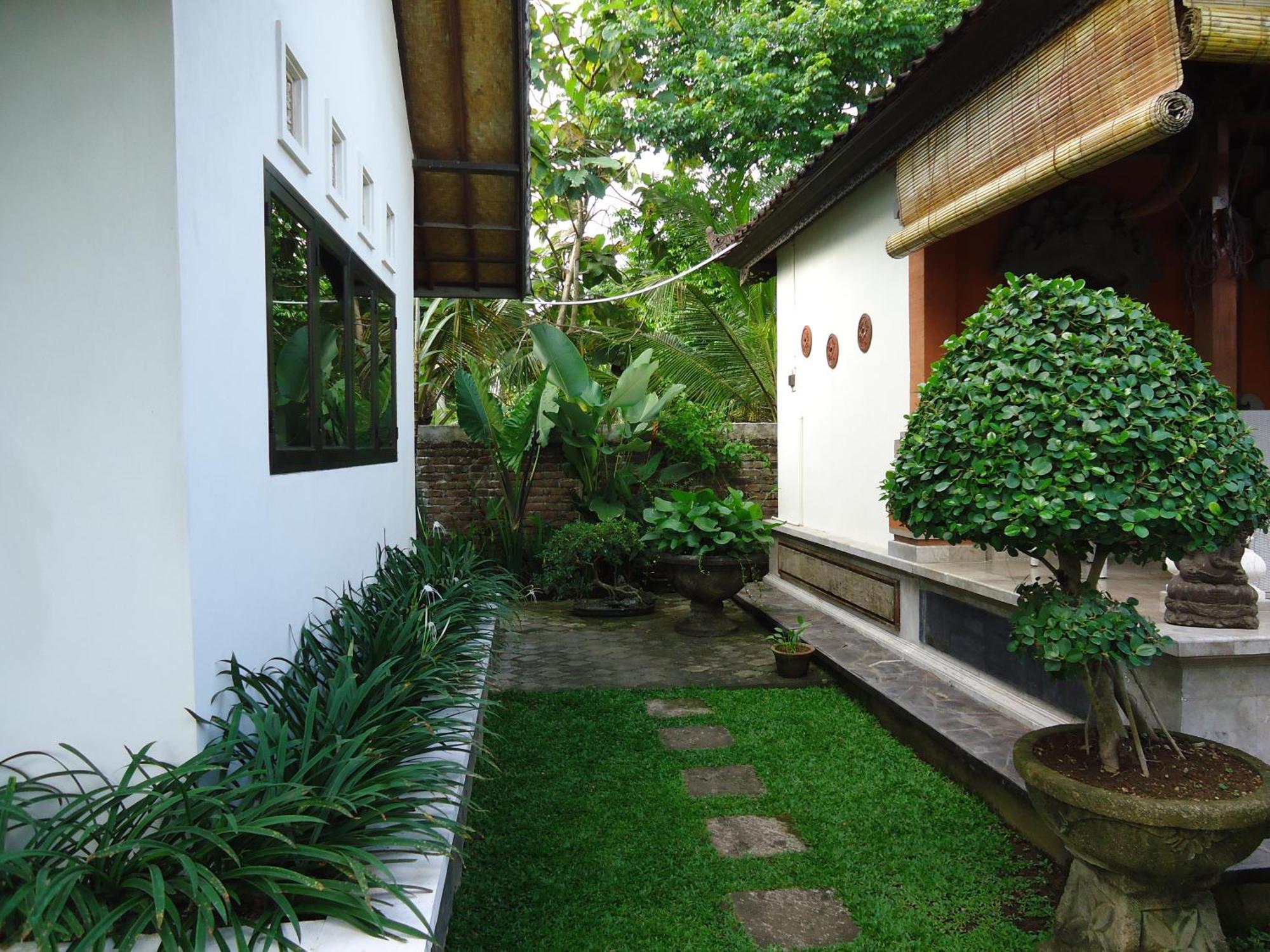 Puri Ayu Hotel Canggu Værelse billede